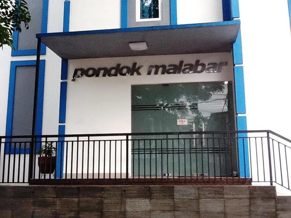 Pondok Malabar Hostal Yakarta Exterior foto